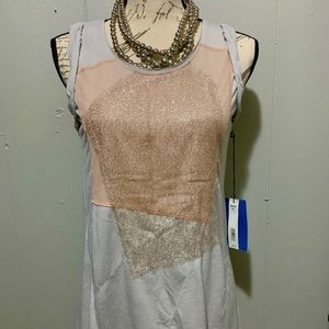 NWT Simply Vera Vera Wang Metallic geometric tank